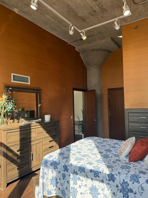 Tiny photo for 320 E 21st Street #411, Chicago, IL 60616 (MLS # 12591595)