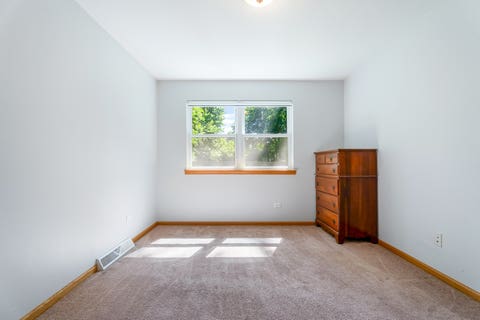 Tiny photo for 926 S Cedar Road, New Lenox, IL 60451 (MLS # 12682771)