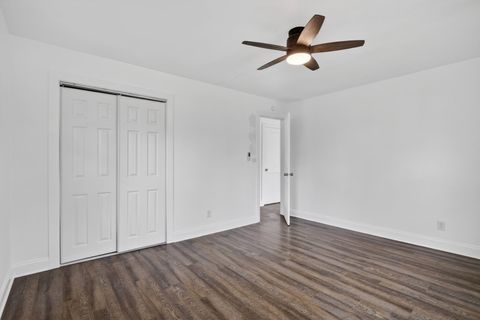 Tiny photo for 3229 Blackstone Avenue, Rockford, IL 61101 (MLS # 12619737)