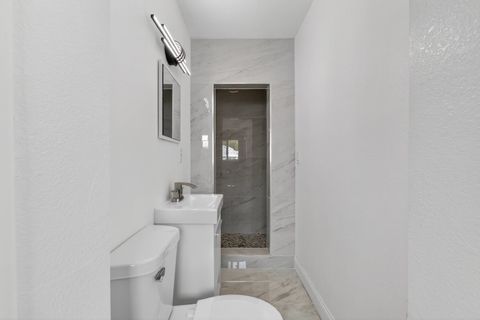 Tiny photo for 3229 Blackstone Avenue, Rockford, IL 61101 (MLS # 12619737)