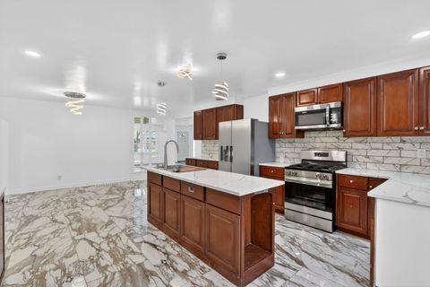 Tiny photo for 3229 Blackstone Avenue, Rockford, IL 61101 (MLS # 12619737)