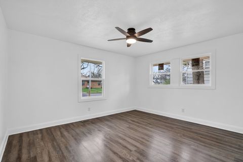 Tiny photo for 3229 Blackstone Avenue, Rockford, IL 61101 (MLS # 12619737)