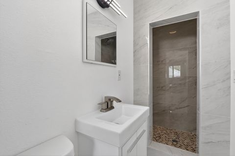 Tiny photo for 3229 Blackstone Avenue, Rockford, IL 61101 (MLS # 12619737)