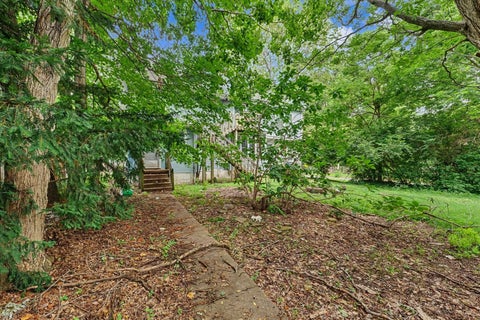 Tiny photo for 801 W Nevada Street, Urbana, IL 61801 (MLS # 12678649)