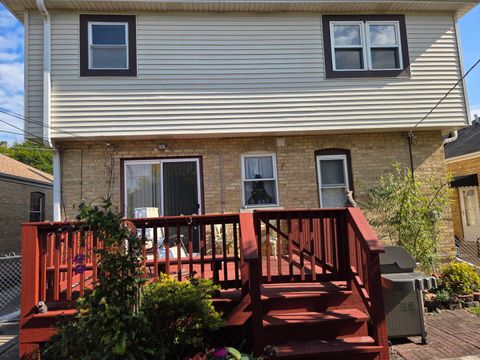 Tiny photo for 5048 N Nottingham Avenue, Chicago, IL 60656 (MLS # 12502852)