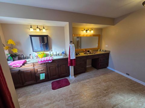 Tiny photo for 5048 N Nottingham Avenue, Chicago, IL 60656 (MLS # 12502852)