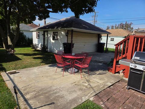 Tiny photo for 5048 N Nottingham Avenue, Chicago, IL 60656 (MLS # 12502852)