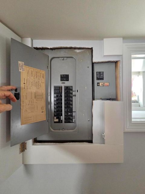 Tiny photo for 5048 N Nottingham Avenue, Chicago, IL 60656 (MLS # 12502852)