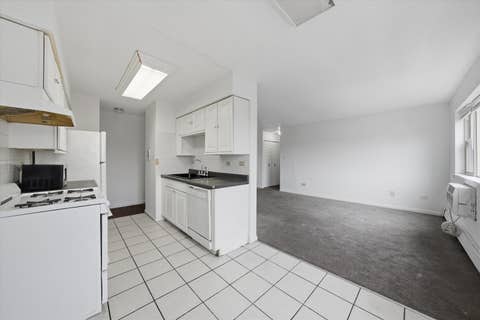 Tiny photo for 8343 S King Drive #3B, Chicago, IL 60619 (MLS # 12726935)