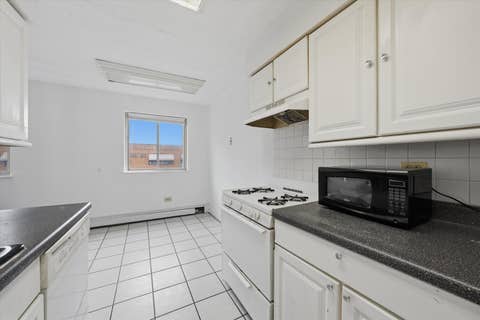 Tiny photo for 8343 S King Drive #3B, Chicago, IL 60619 (MLS # 12726935)