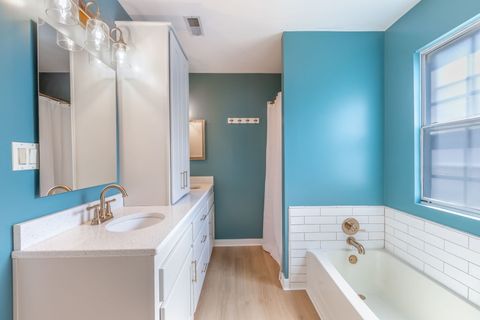 Tiny photo for 1041 Dartmouth Drive, Bartlett, IL 60103 (MLS # 12442490)