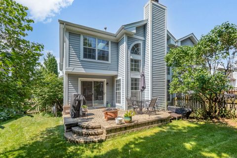 Tiny photo for 1041 Dartmouth Drive, Bartlett, IL 60103 (MLS # 12442490)
