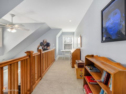 Tiny photo for 333 Kenmore Avenue, Elmhurst, IL 60126 (MLS # 12583453)