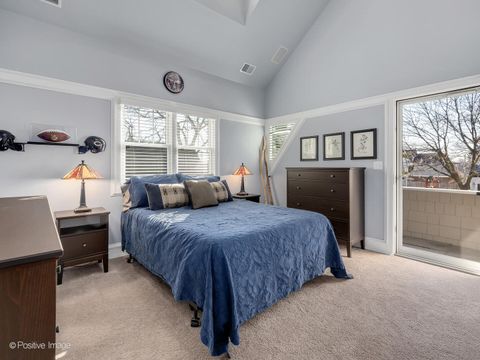 Tiny photo for 333 Kenmore Avenue, Elmhurst, IL 60126 (MLS # 12583453)