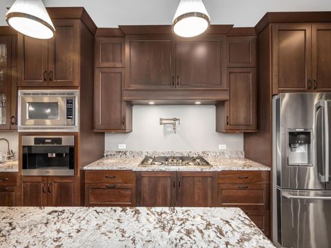 Tiny photo for 333 Kenmore Avenue, Elmhurst, IL 60126 (MLS # 12583453)