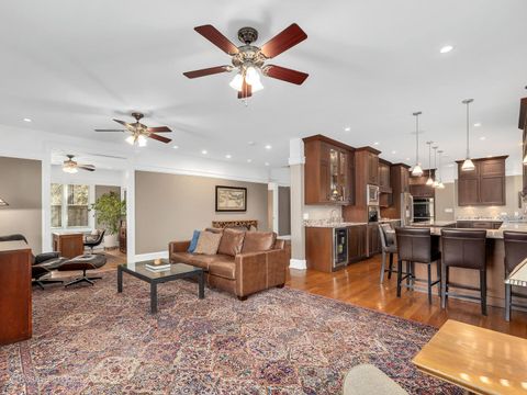 Tiny photo for 333 Kenmore Avenue, Elmhurst, IL 60126 (MLS # 12583453)