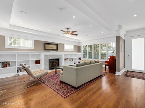 Tiny photo for 333 Kenmore Avenue, Elmhurst, IL 60126 (MLS # 12583453)