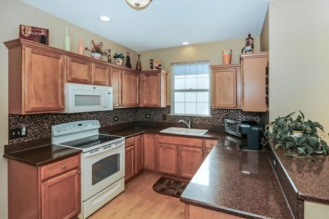 Tiny photo for 895 Eineke Boulevard, Algonquin, IL 60102 (MLS # 12574982)