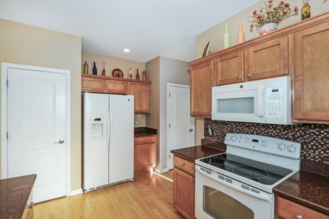 Tiny photo for 895 Eineke Boulevard, Algonquin, IL 60102 (MLS # 12574982)