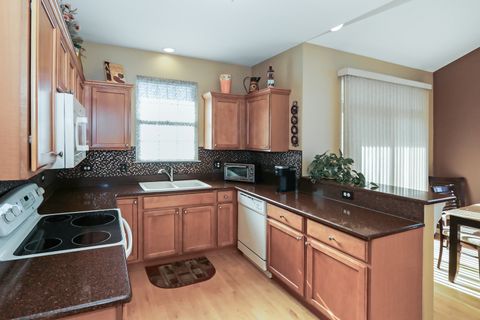 Tiny photo for 895 Eineke Boulevard, Algonquin, IL 60102 (MLS # 12574982)