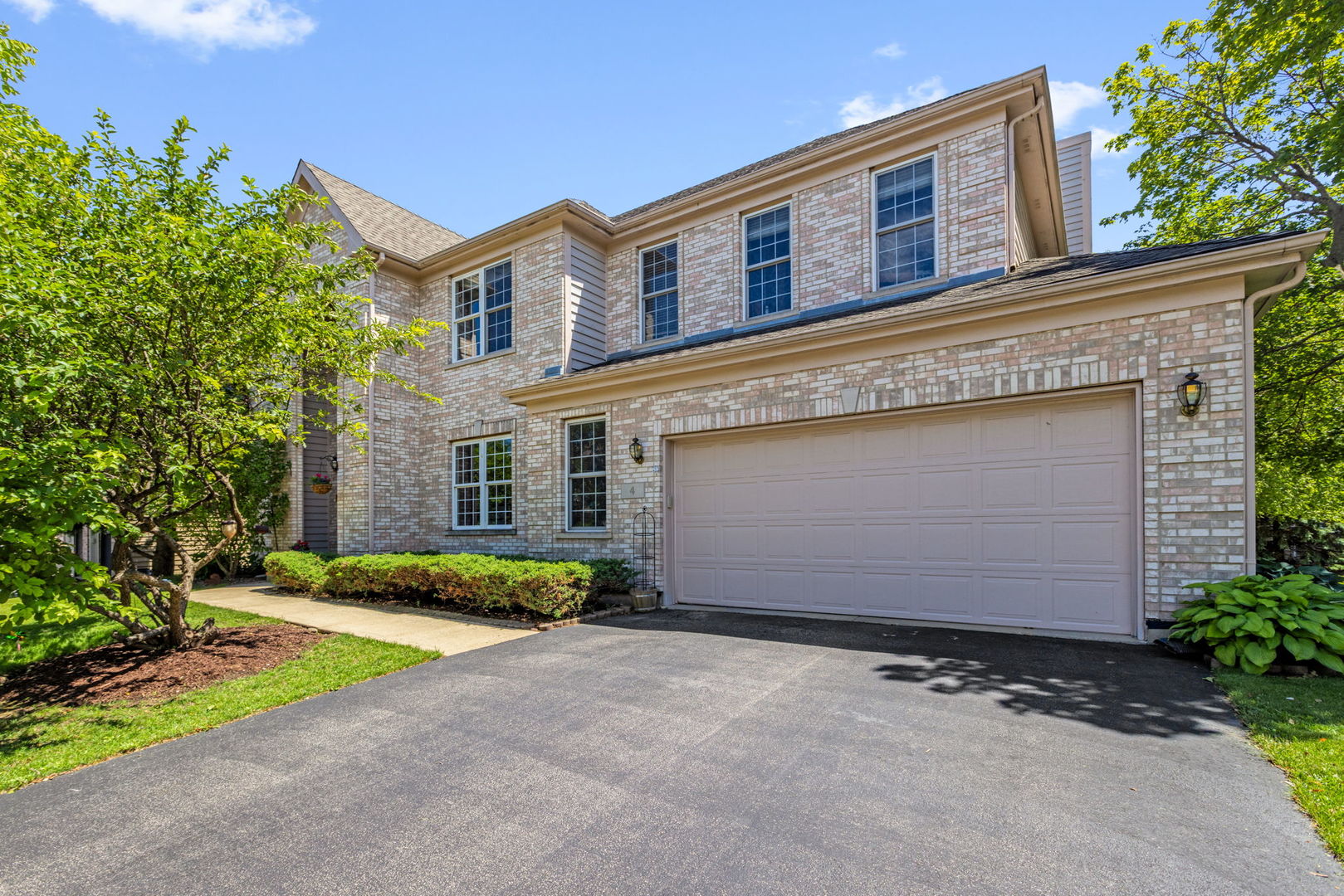 4 Sherwood Court