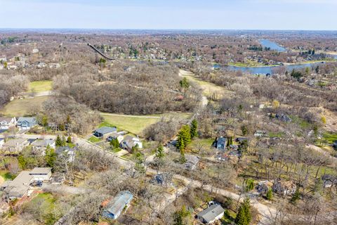 Tiny photo for 501 Ski Hill Road, Fox River Grove, IL 60021 (MLS # 12601253)