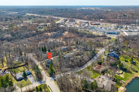 Tiny photo for 501 Ski Hill Road, Fox River Grove, IL 60021 (MLS # 12601253)