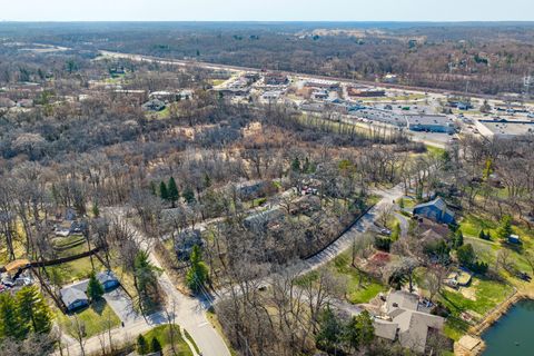 Tiny photo for 501 Ski Hill Road, Fox River Grove, IL 60021 (MLS # 12601253)