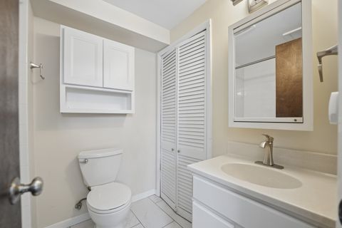Tiny photo for 901 E Sunrise Road, Addison, IL 60101 (MLS # 12612828)
