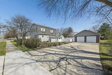 Tiny photo for 901 E Sunrise Road, Addison, IL 60101 (MLS # 12612828)