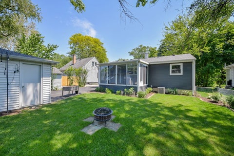 Tiny photo for 432 S Knollwood Drive, Wheaton, IL 60187 (MLS # 12635044)