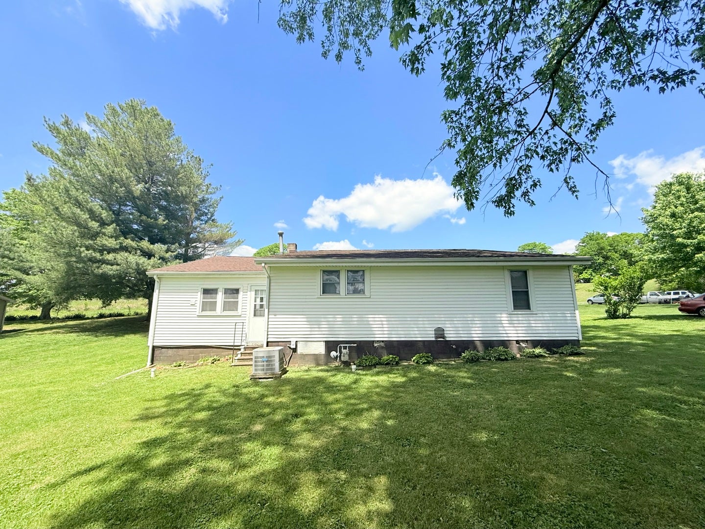 345 E Fords Ferry Road