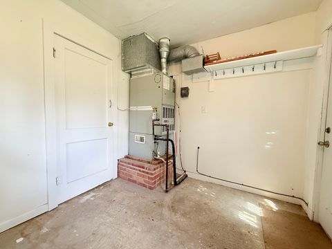 Tiny photo for 345 E Fords Ferry Road, Cave In Rock, IL 62919 (MLS # 12629866)