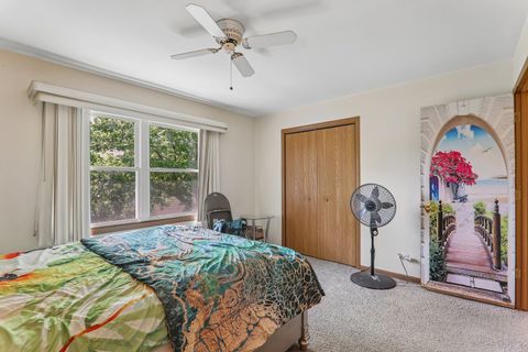 Tiny photo for 1938 N Jackson Street, Waukegan, IL 60087 (MLS # 12662070)