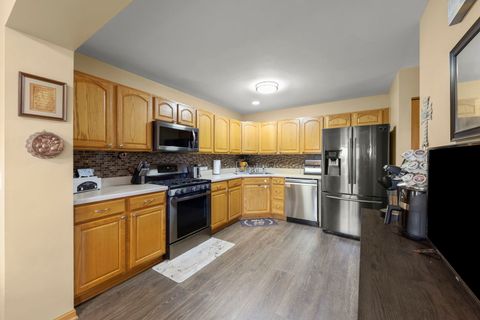 Tiny photo for 1989 Waverly Way, Montgomery, IL 60538 (MLS # 12600940)