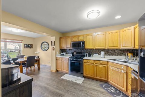 Tiny photo for 1989 Waverly Way, Montgomery, IL 60538 (MLS # 12600940)