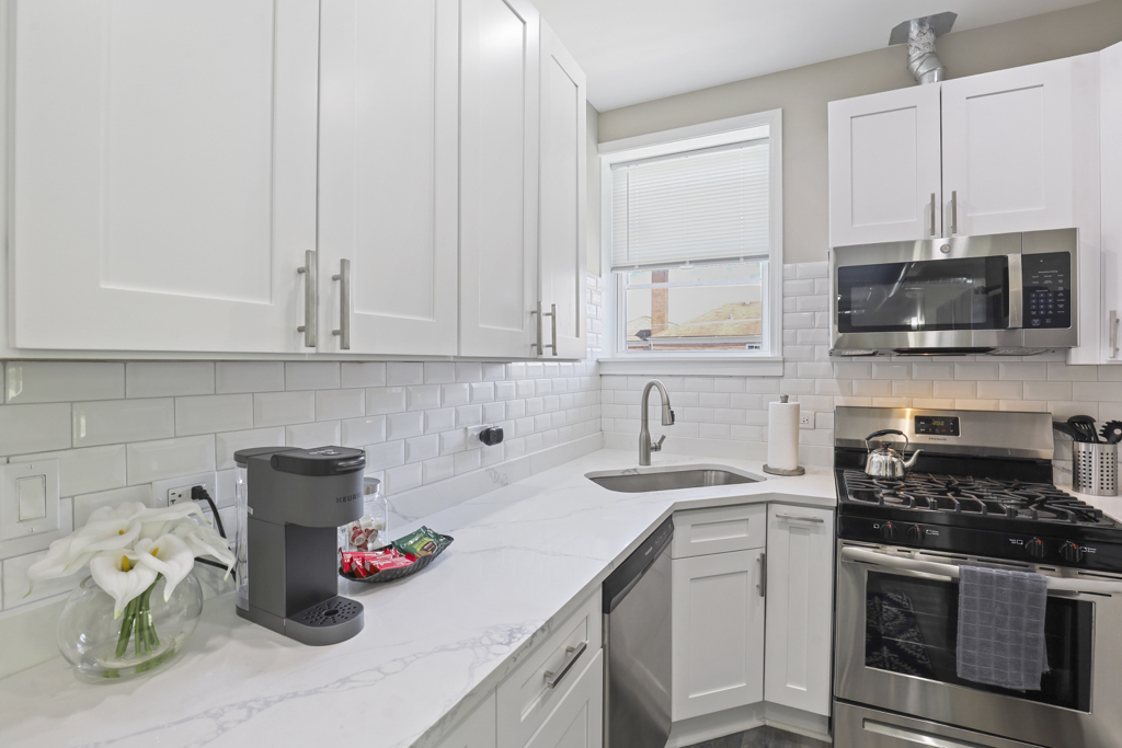 1111 Bonnie Brae Place 3E