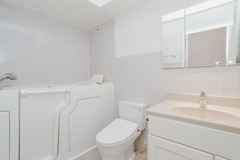 Tiny photo for 710 Oakton Street #304, Evanston, IL 60202 (MLS # 12579366)