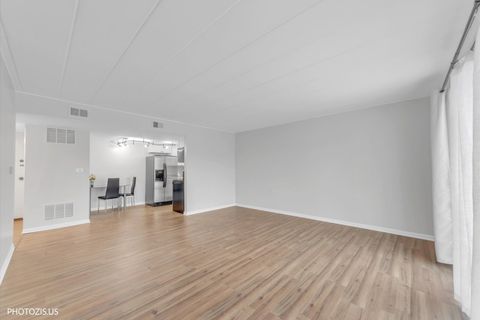 Tiny photo for 100 Deborah Lane #16A, Wheeling, IL 60090 (MLS # 12564932)