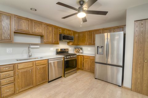 Tiny photo for 461 Canterbury Drive #461, Carol Stream, IL 60188 (MLS # 12585619)