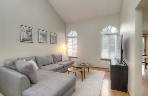 Tiny photo for 461 Canterbury Drive #461, Carol Stream, IL 60188 (MLS # 12585619)