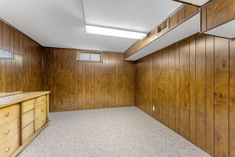 Tiny photo for 5110 Warren Street, Davenport, IA 52806 (MLS # 12635061)