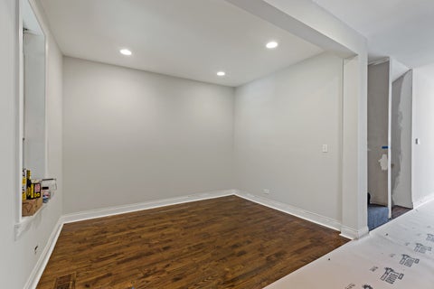 Tiny photo for 6640 S CHAMPLAIN Avenue, Chicago, IL 60637 (MLS # 12757392)