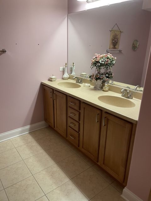 Tiny photo for 1210 N Foxdale Drive #109, Addison, IL 60101 (MLS # 12516147)