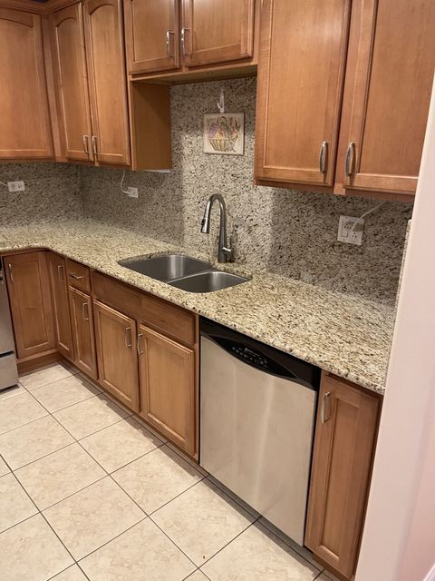 Tiny photo for 1210 N Foxdale Drive #109, Addison, IL 60101 (MLS # 12516147)