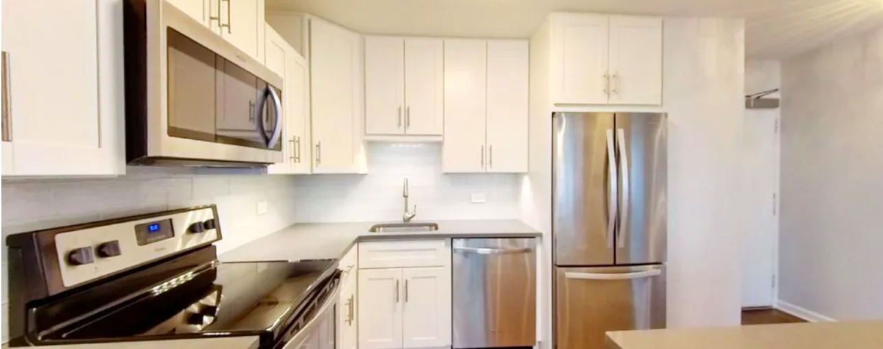 3550 N Lake Shore Drive 805