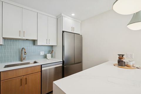 Tiny photo for Chicago, IL 60610 (MLS # 12473155)