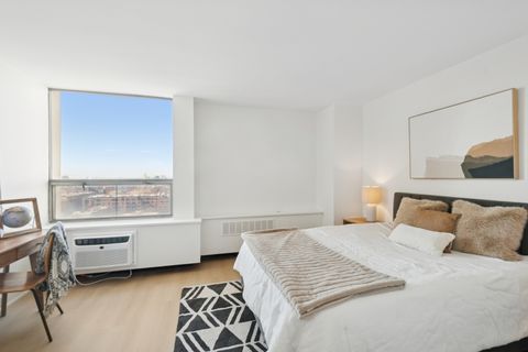 Tiny photo for Chicago, IL 60610 (MLS # 12473155)