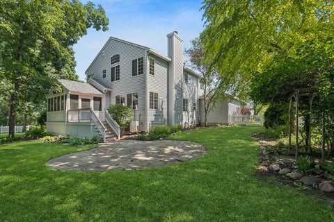 Tiny photo for 1428 Somerset Court, Mundelein, IL 60060 (MLS # 12714838)