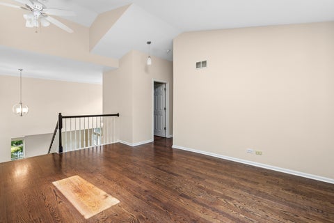 Tiny photo for 1428 Somerset Court, Mundelein, IL 60060 (MLS # 12714838)